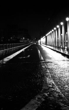 Luc Dartois 2019 - Paris la nuit sous la pluie, Pont de Bir-Hakeim
