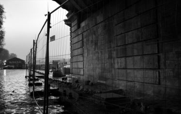 Luc Dartois 2020 - Paris sous la pluie, pont Rouelle (2)
