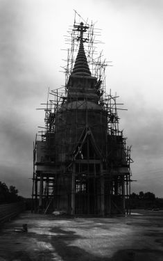 Luc Dartois 2009 - Temple en travaux