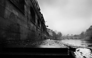 Luc Dartois 2021 - Paris sous la pluie, Quai des Grands Augustins et Pont Neuf